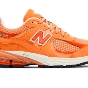 New Balance 2002R